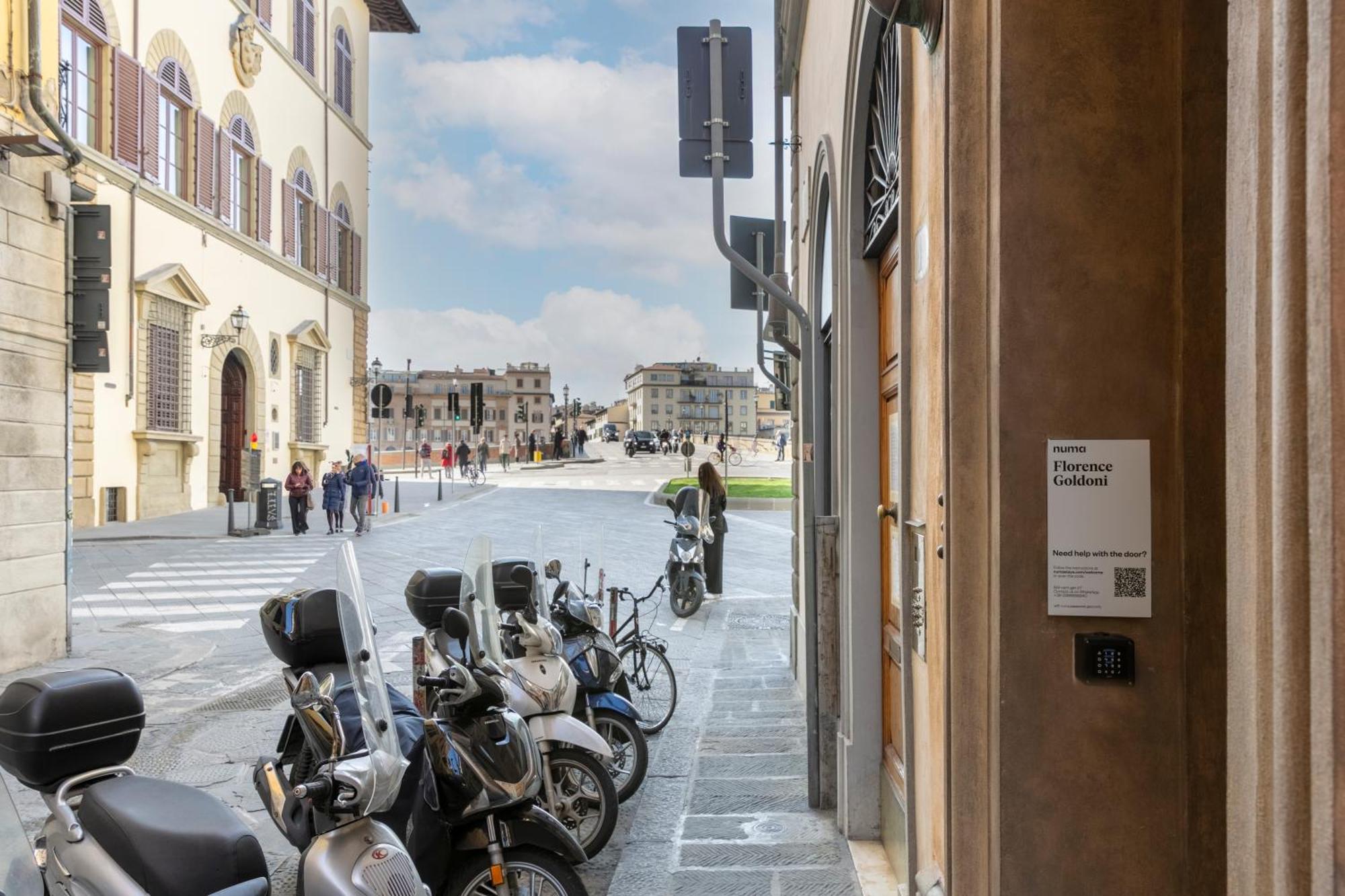 Numa Florence Palazzo Moro Exterior foto