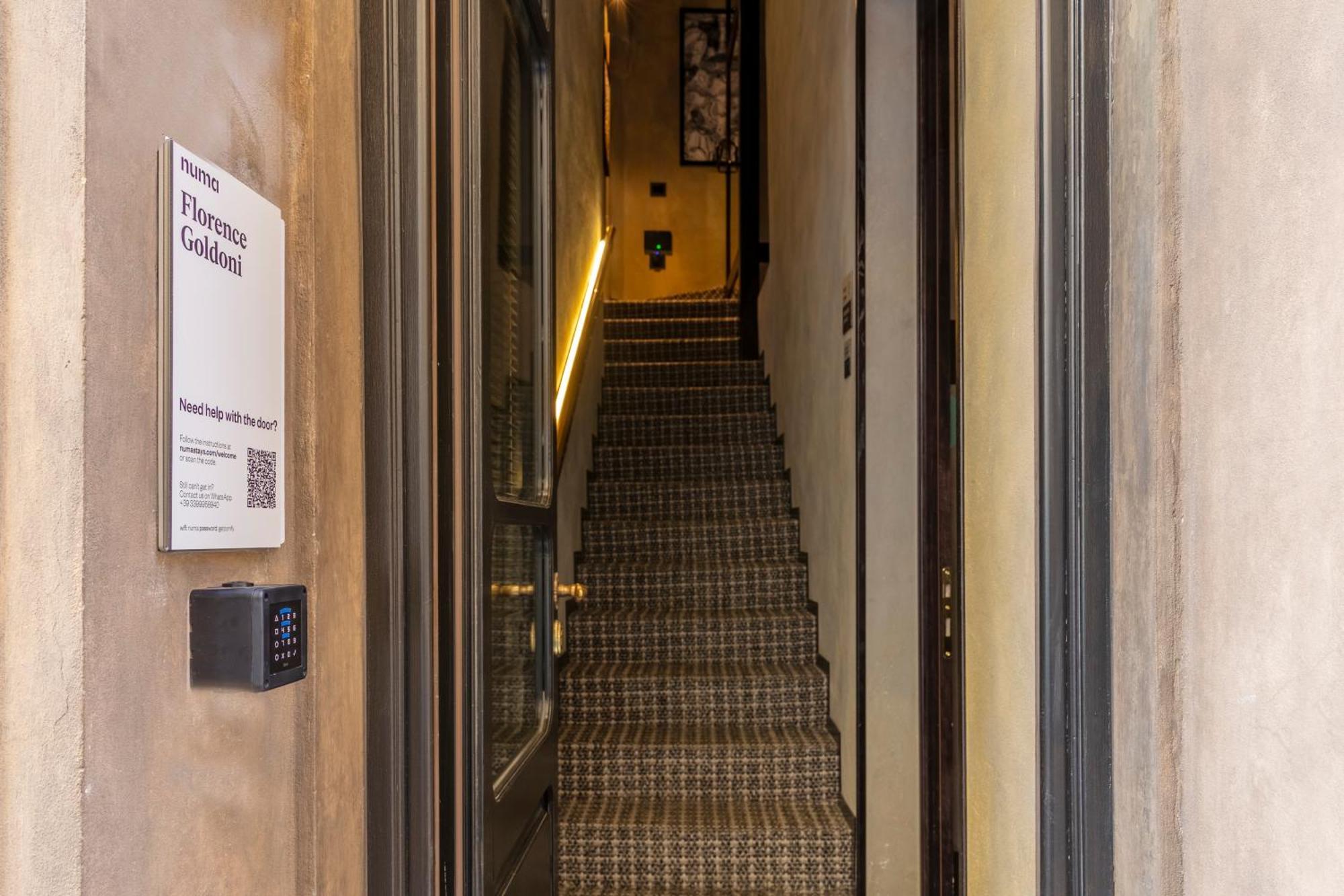 Numa Florence Palazzo Moro Exterior foto